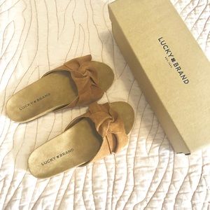 NEW • Lucky Brand Slide Sandal -NWT